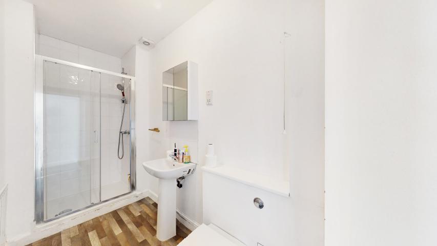 			1 Bedroom, 1 bath, 1 reception Flat			 Station Road, Edgware